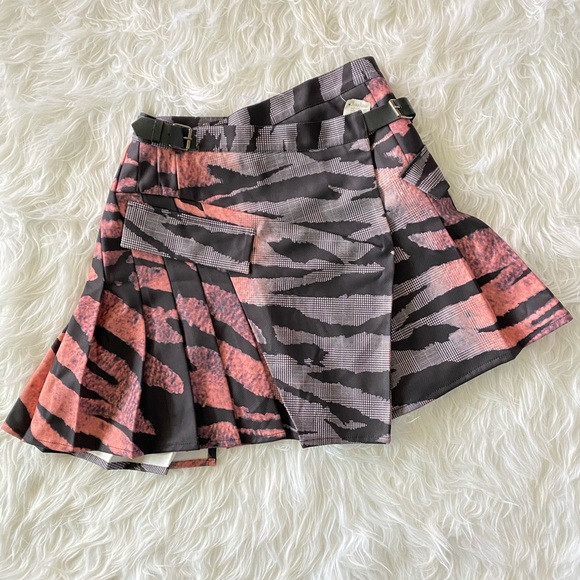 McQ by Alexander McQueen Dresses & Skirts - McQ by Alexander McQueen Skirt NWT